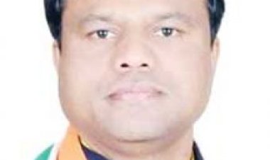 कांग्रेस प्रदेशाध्यक्ष पहुंचे अंबिकापुर, कार्यकर्ताओं ने किया स्वागत