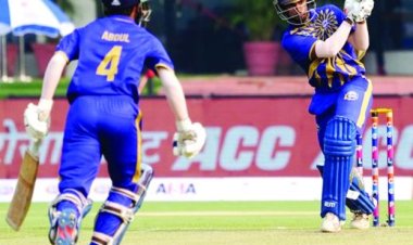 बस्तर बाइसंस की बाइस रनों से पहला मैच में जीत