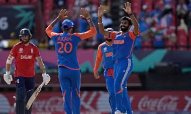 भारतीय टीम ने सेमीफाइनल में इंग्लैंड को हराया, अब फाइनल में साउथ अफ्रीका से टक्कर