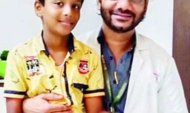 साईं बाबा आई हॉस्पिटल के वरिष्ठ विशेषज्ञ  ने आर्थिक-कमजोर बच्चे की बचाई आंखें