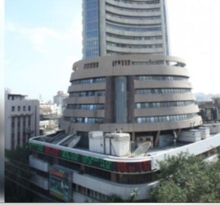 शेयर बाजार सपाट बंद, मिडकैप और स्मॉलकैप में हुई खरीदारी