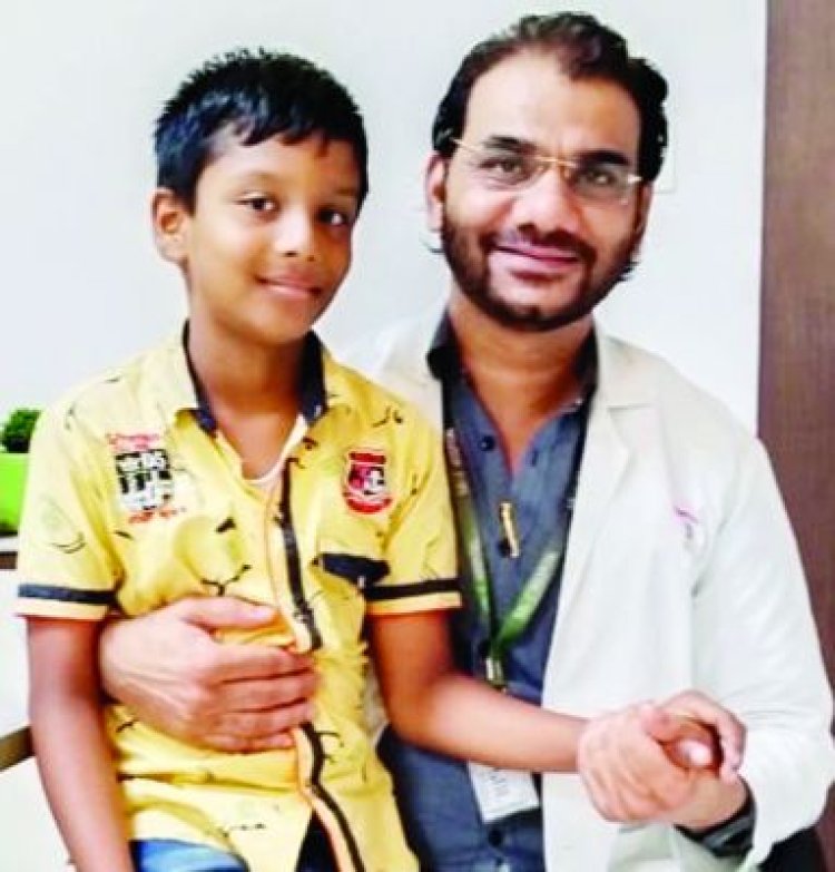 साईं बाबा आई हॉस्पिटल के वरिष्ठ विशेषज्ञ  ने आर्थिक-कमजोर बच्चे की बचाई आंखें