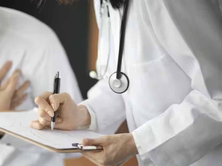 मध्य प्रदेश में बिना डॉक्टर के हैं 600 से ज्यादा आयुर्वेद डिस्पेंसरी, मरीज हो रहे परेशान, सरकार जल्द उठाएगी कदम