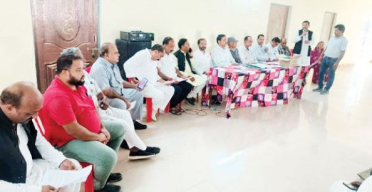 प्रतापपुर वाड्रफनगर को मिलाकर नया जिला बनाने स्वतंत्रता दिवस के दिन समिति गठित