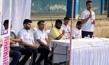 मंडला में 'मैं हूँ अभिमन्यु' के तहत मैराथन दौड़:पीएचई मंत्री ने दिखाई हरी झंडी, युवकों को महिला सुरक्षा के प्रति सजग करने में जुटी पुलिस