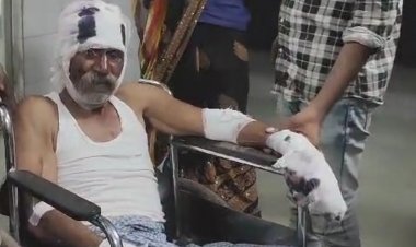 भालू ने ग्रामीण पर किया हमला, जिला अस्पताल में भर्ती:नेशनल पार्क से सटे गांगुली गांव की घटना; 16 दिन पहले तेंदुए ने बोला था धावा