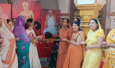 सकल दिगंबर जैन समाज बड़वानी का आयोजन:गुरु भगवन्तों का अवतरण और संयम दिवस मनाया; रात में नमोकार महामंत्र का होगा पाठ