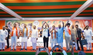 सुख-शांति एवं समृद्धि की निशानी कमल का फूल: बृजमोहन अग्रवाल