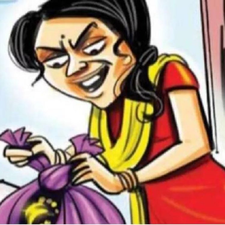 सफाई करने आई महिलाओं ने चुराओं लाखों के आभूषण:इंदौर में पूजा के पहले बहू ने अलमारी खोली तो हुआ खुलासा; तलाश में जुटी पुलिस