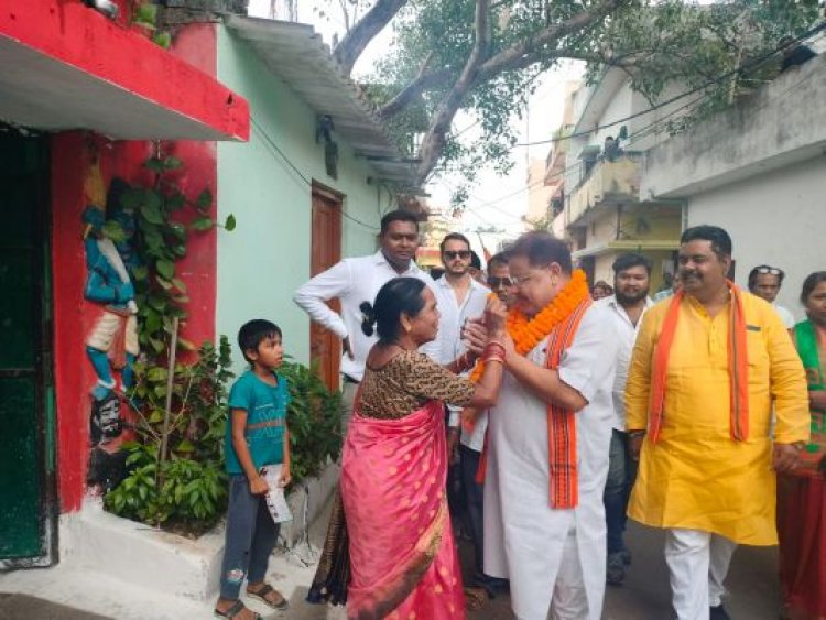 दक्षिण में भाजपा प्रत्याशी सुनील सोनी कर रहे सघन जनसंपर्क