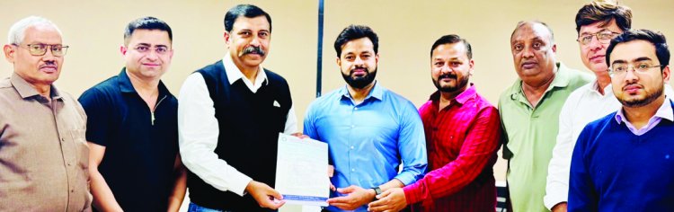 राज्य जीएसटी आयुक्त को चेम्बर ने सौंपा ज्ञापन