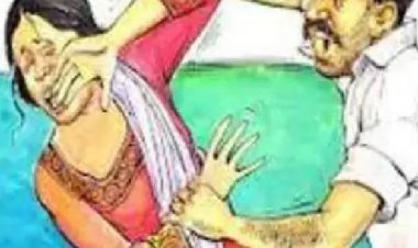 भोपाल में मामूली विवाद में युवती की टी-शर्ट उतारी:नाली बनाने को लेकर भिड़े दो परिवार, युवती से मारपीट-छेड़छाड़ का आरोप