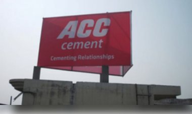 अमलाहा में पूर्व मंडी अध्यक्ष के मकान में लगी आग:3 शहरों की दमकलों ने 7 घंटे में पाया काबू; 5 लाख का सामान जला