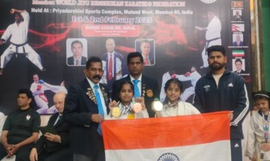 यूरो-एशिया कराटे चैंपियनशिप में होली क्रॉस स्कूल का शानदार प्रदर्शन:छात्रों ने 5 स्वर्ण, 5 रजत और 9 कांस्य पदक जीते,मुंबई में हुआ आयोजन