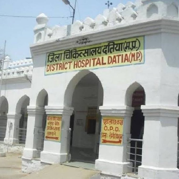 दतिया जिला अस्पताल की लैब अब NABL सर्टिफाइड:मिलेगी अंतरराष्ट्रीय स्तर की जांच सुविधाएं; हर महीने होंगी 15 हजार जांचें