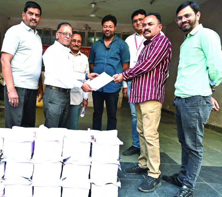 चेंबर मुख्य निर्वाचन अधिकारी शिवराज भंसाली ने 27480 सदस्यों को अधिकृत डाक सूचना पत्र भेजे