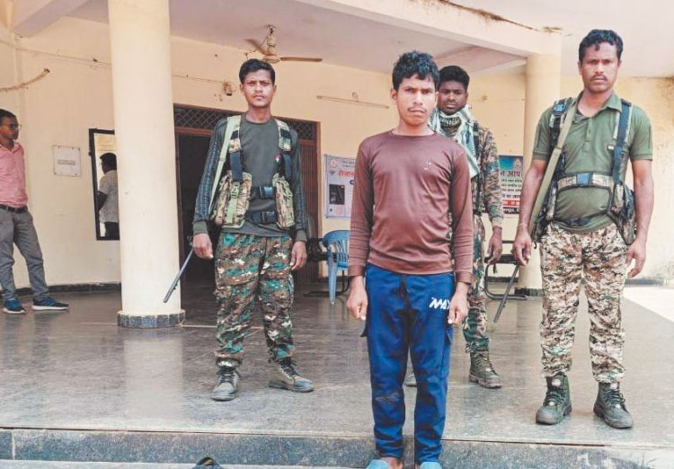 5 लाख का ईनामी नक्सली गिरफ्तार