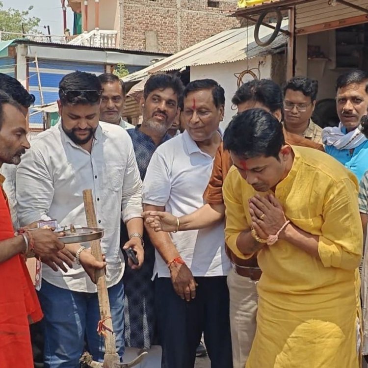 विधायक अभिजीत का चाचा संजय शाह पर आरोप:बोले- पतंग परिवार को बुरा लगा, इसलिए भाजपा पार्षद धरने पर बैठे