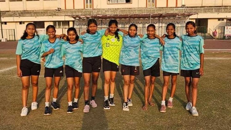 खेलो इंडिया एकेडमी रायपुर में सुकमा की 8 महिला फुटबॉल खिलाड़ी चयनित प्रतिभाओं को मिला राज्य स्तरीय मंच