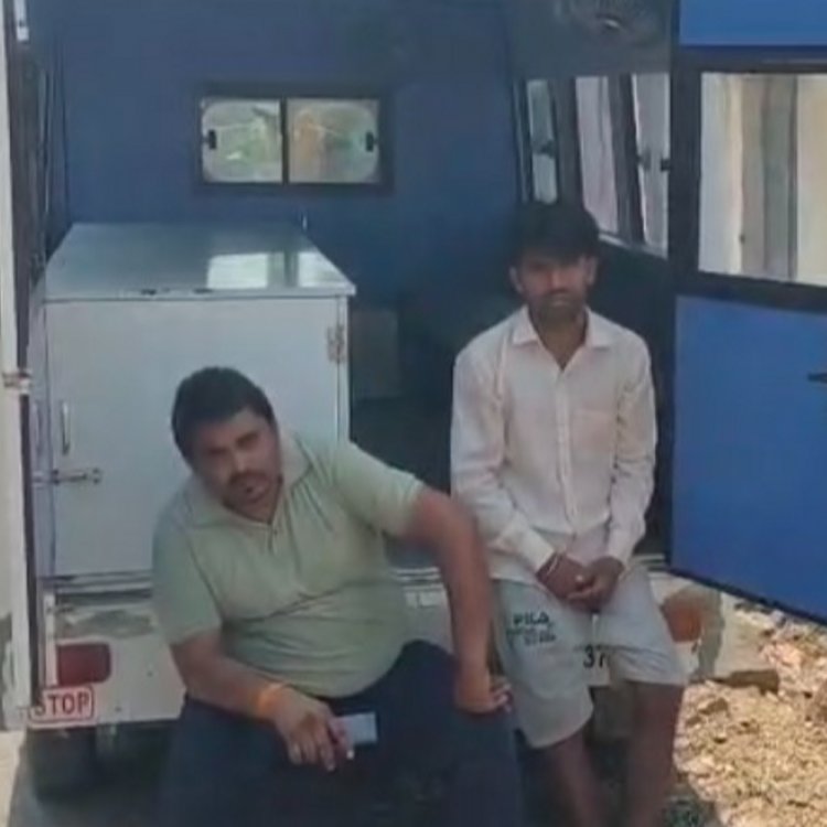 सीधी में महिला ने फांसी लगाई:परिजन ने टैक्सी ड्राइवर पर लगाया धमकाने का आरोप, 50 हजार लिए थे उधार