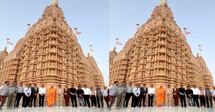 मुख्यमंत्री डॉ. यादव ने बीएपीएस हिन्दू मंदिर में किये दर्शन