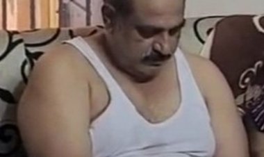 इंजीनियर ने परिवार समेत खुद को घर में बंद किया:घंटों तक न फोन उठाया, न दरवाजा खोला; दरवाजा तोड़कर अंदर घुसी पुलिस, सभी सुरक्षित