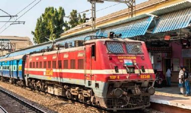 15 अगस्त और जन्माष्टमी पर ट्रेनें फुल, तेजस में भी नहीं बची एक भी सीट!