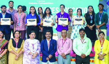 तर्कशील सोच, अभिव्यक्ति कौशल और रचनात्मक दृष्टिकोण लाने कलिंगा विवि में वाद-विवाद स्पर्धा
