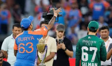 भारत-पाकिस्तान फ़ाइनल में प्रेजे़ंटर रवि शास्त्री ने पाकिस्तानी कप्तान से नहीं की बात, सामने आई वजह