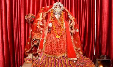 जालंधर के प्रसिद्ध मंदिर में कंजक पूजन पर चमत्कार, श्रद्धालुओं की लगी लंबी कतारें