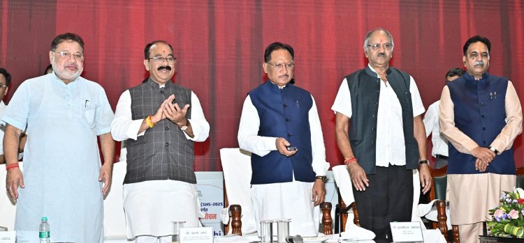 मुख्यमंत्री श्री विष्णु देव साय नगरीय प्रशासन विभाग के स्वच्छता, आवास और लोक कल्याण उत्सव में हुए शामिल