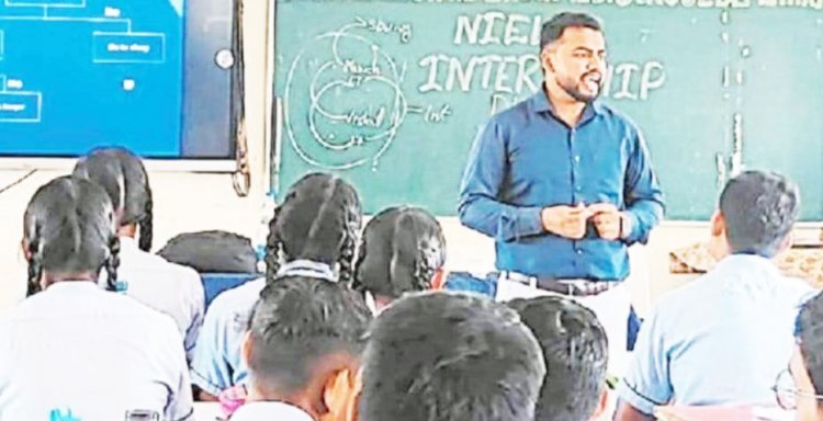 आर्टिफिशियल इंटेलीजेंस से विद्यार्थियों को नई दिशा व अवसर प्राप्त होंगे, संभावनाओं का द्वार खुला-तोरण