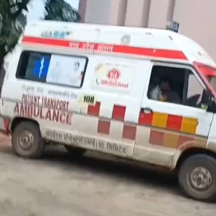 तेज रफ्तार बाइक सड़क पर पड़े पत्थर से टकराकर फिसली:बाइक सवार गंभीर रूप से घायल, सिवनी के बरघाट गांव बरघाट गांव में हादसा