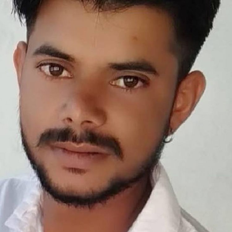 तराना में ओलावृष्टि से फसल बर्बाद, किसान ने फांसी लगाई:2 माह बाद होनी थी बहन की शादी, सुसाइड से पहले लगाया स्टेटस