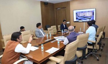 चिकित्सकीय अधोसंरचनात्मक विकास में स्टेट ऑफ़ द आर्ट सुविधाओं को करें शामिल: उप मुख्यमंत्री  शुक्ल