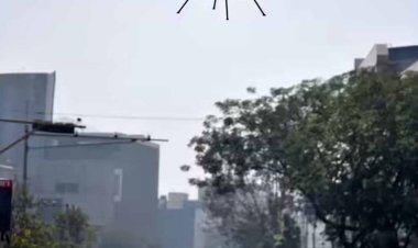 जेल के ऊपर तंबाकू और सिगरेट लेकर उड़ता दिखा ड्रोन, पुलिस ने पत्थर मारकर गिराया