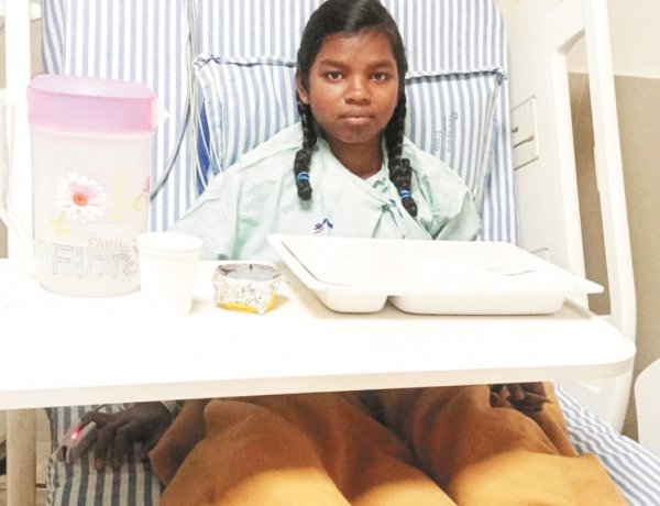 सोनाक्षी के साहस और चिरायु योजना ने बदल दी जिंदगी